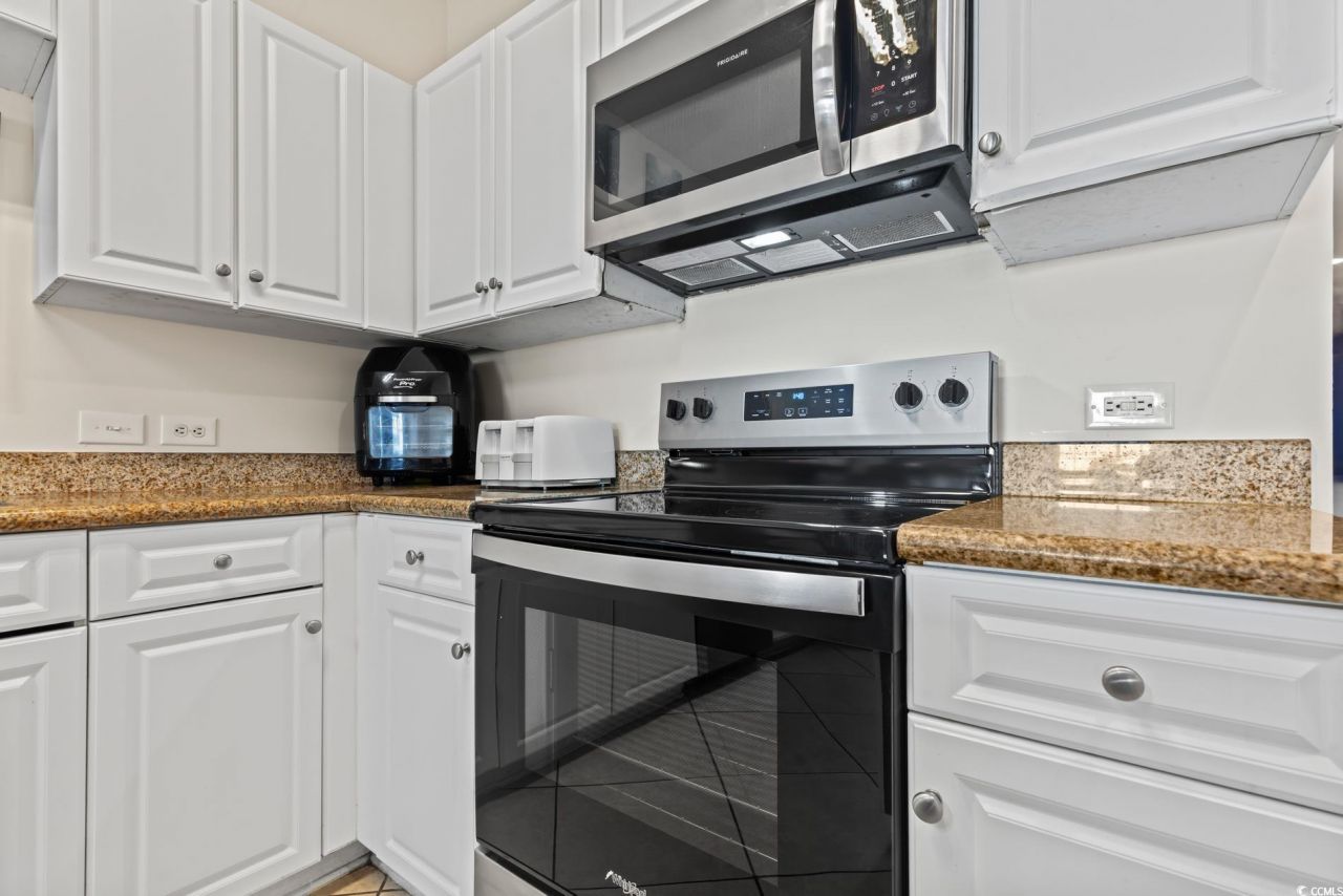 200 53rd Ave. N Photo 7