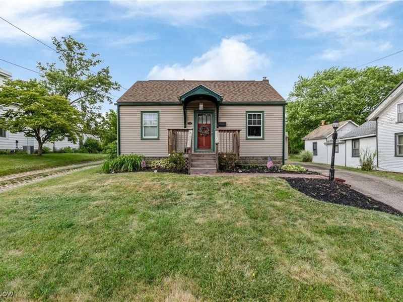 3130 Lincoln Way W, Massillon, OH 44647 Photo 1