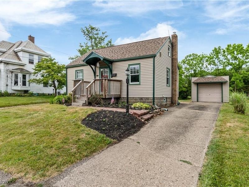 3130 Lincoln Way W, Massillon, OH 44647 Photo 2