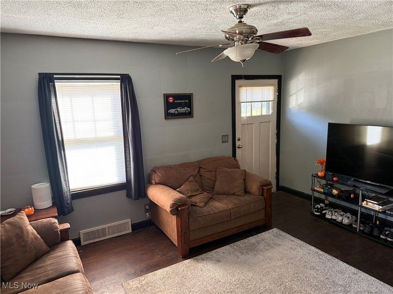 3130 Lincoln Way W, Massillon, OH 44647 Photo 4