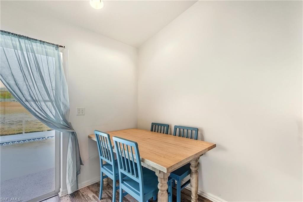 513 SE 27th Ter, Cape Coral, FL 33904 Photo