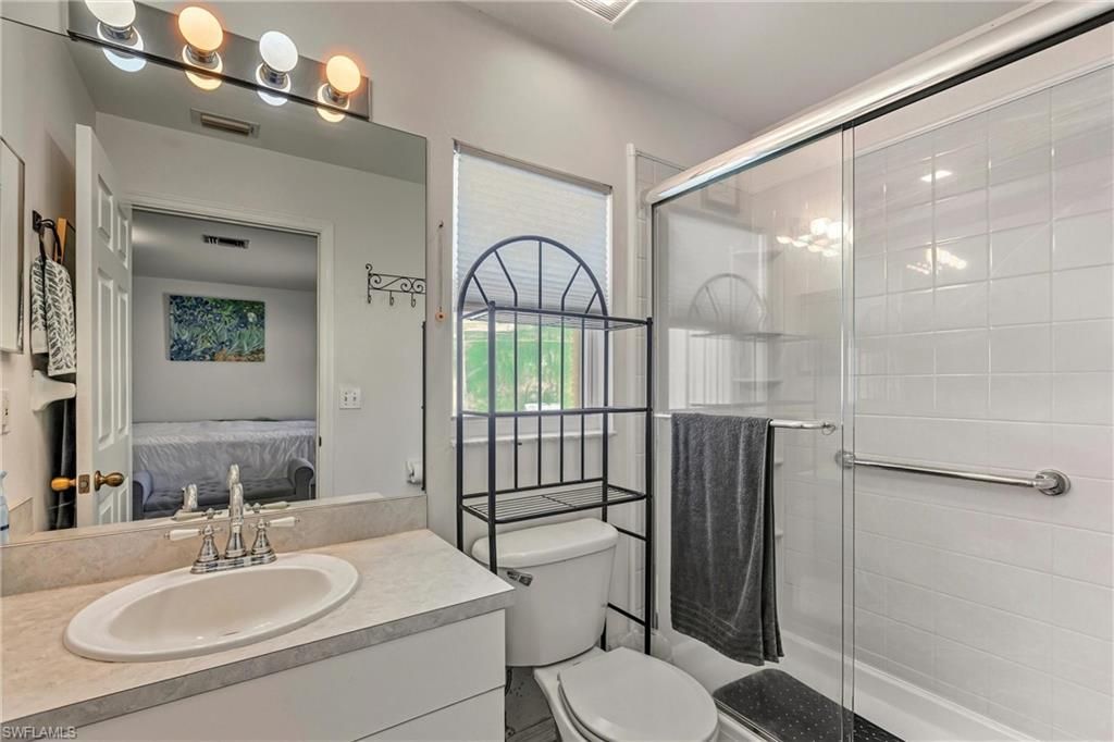 513 SE 27th Ter, Cape Coral, FL 33904 Photo