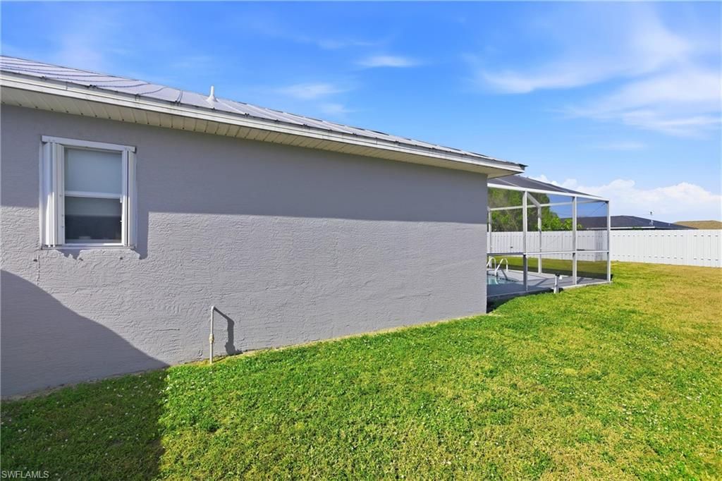 513 SE 27th Ter, Cape Coral, FL 33904 Photo