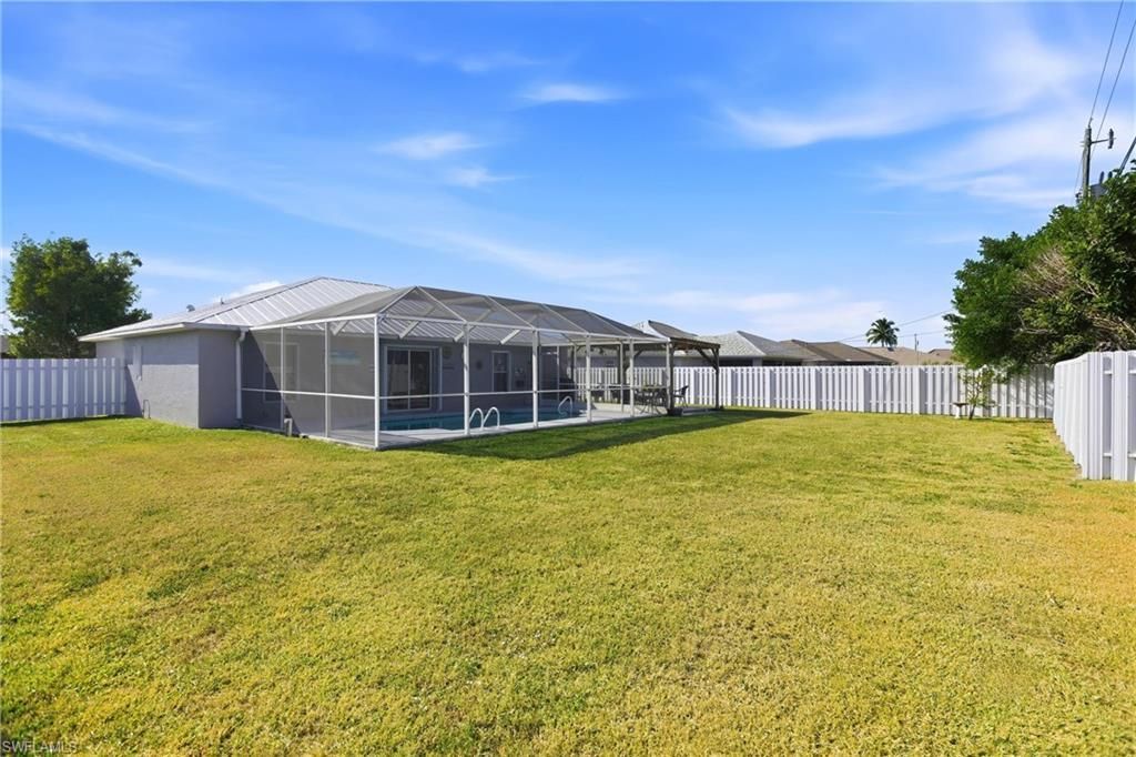 513 SE 27th Ter, Cape Coral, FL 33904 Photo