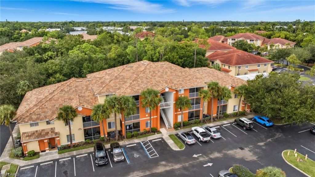 6401 Aragon Way, Unit 103, Fort Myers, FL 33966 Photo
