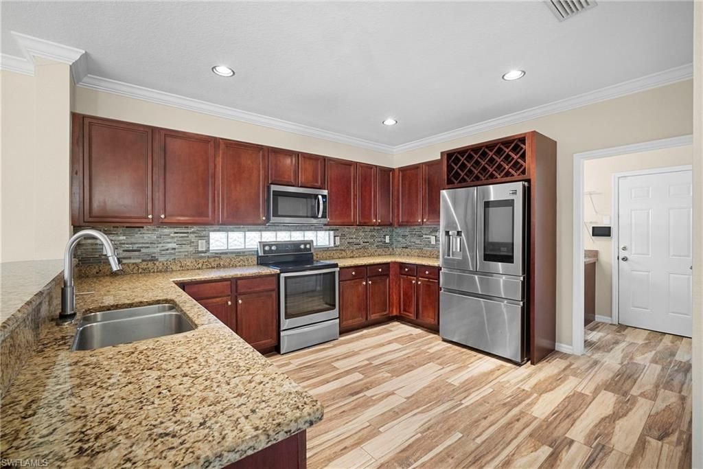 8542 Sumner Ave, Unit 1, Fort Myers, FL 33908 Photo
