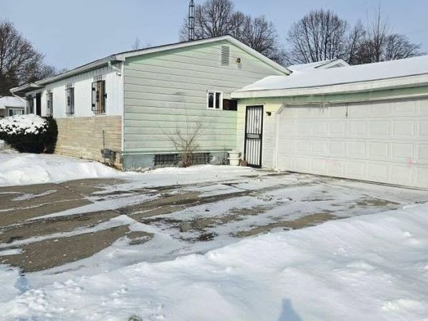 1816 Russet Place, Flint, MI 48504