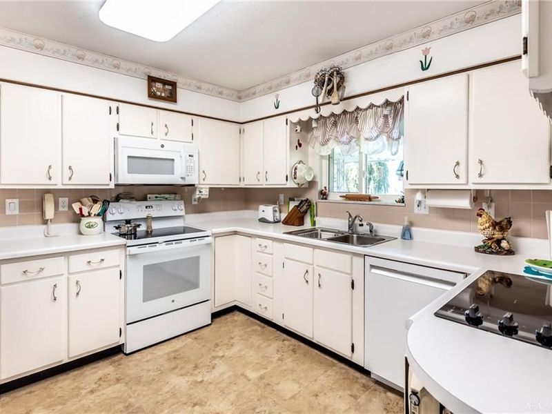 1105 Mockingbird Lane, Turtlecreek Township, OH 45036 Photo 17