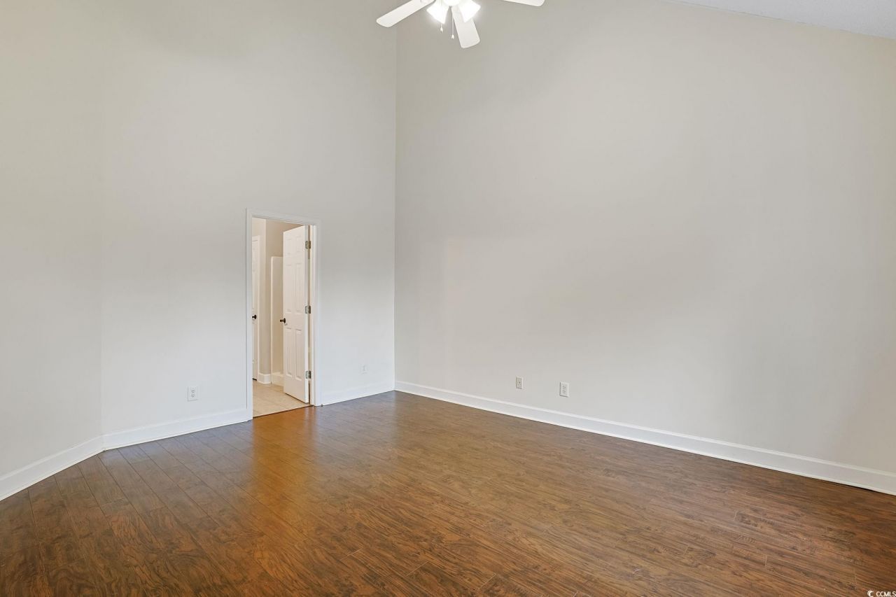 6095 Catalina Dr. Photo 17