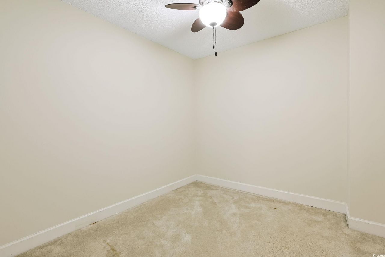 6095 Catalina Dr. Photo 29