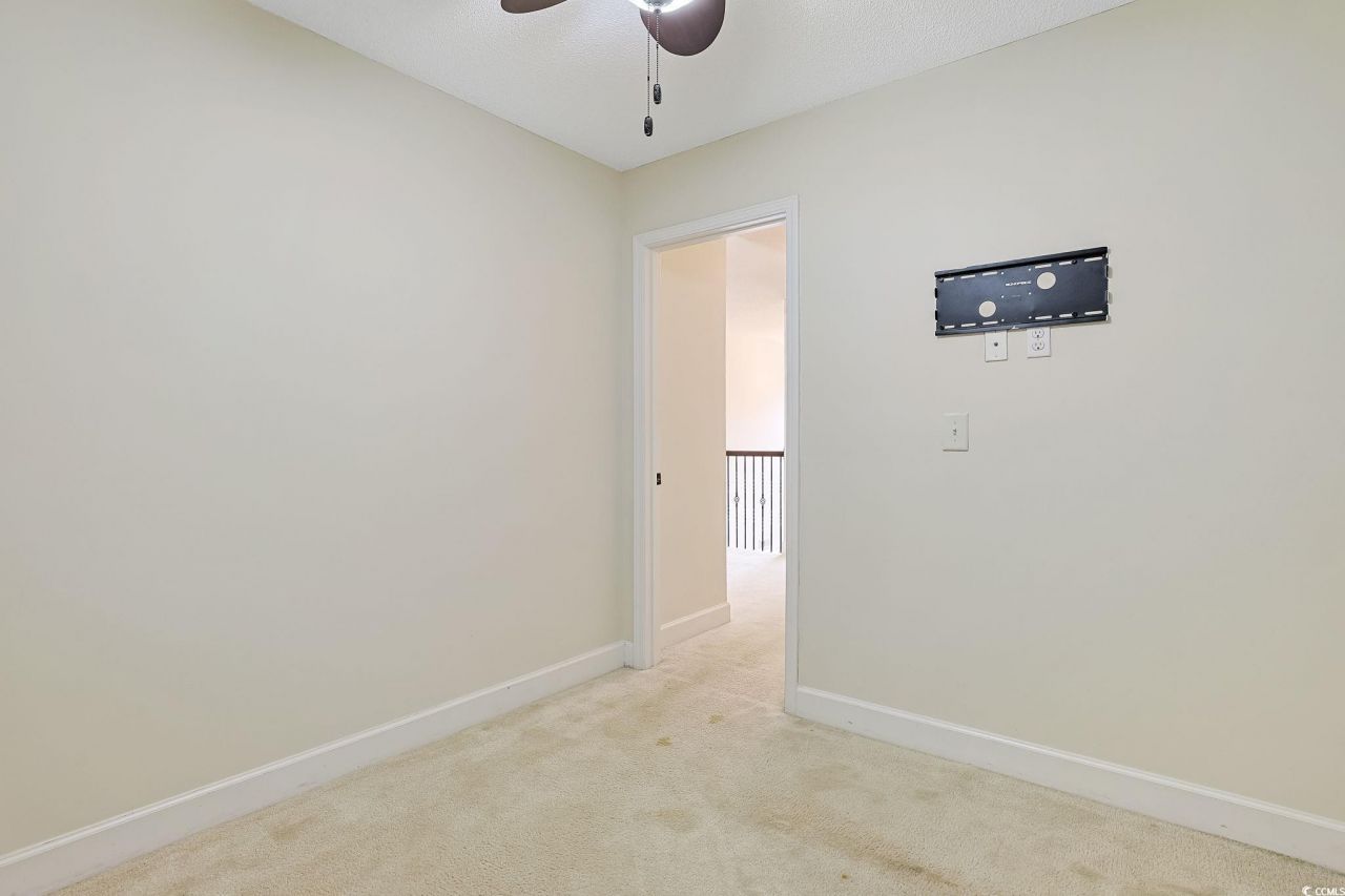 6095 Catalina Dr. Photo 30