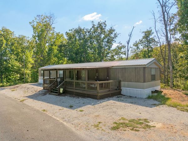 246 Brown Bluff Ln, Sugar Tree, TN 38380