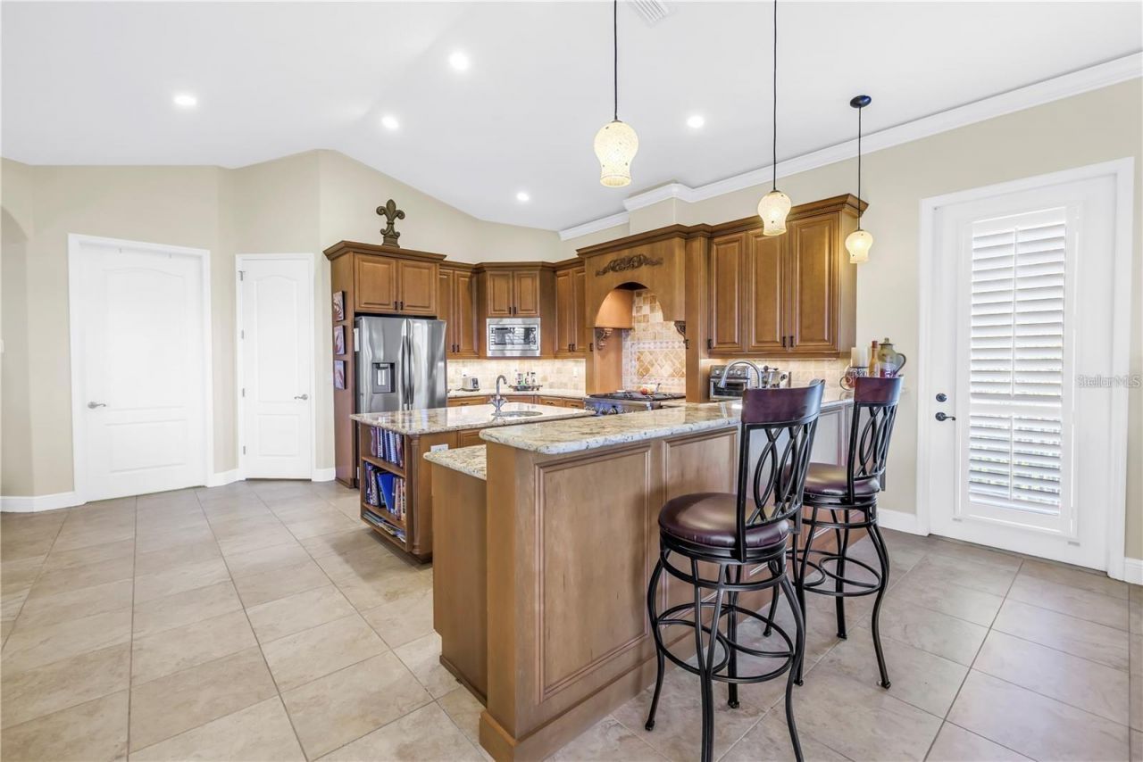 2101 N Pointe Alexis Drive, Tarpon Springs, FL 34689 Photo