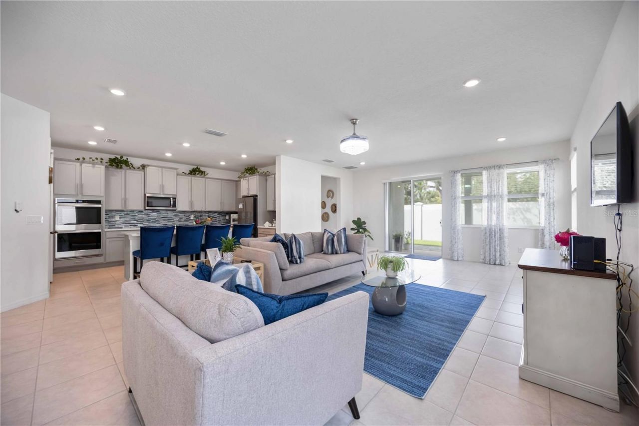 3419 74th Avenue Circle E, Sarasota, FL 34243 Photo