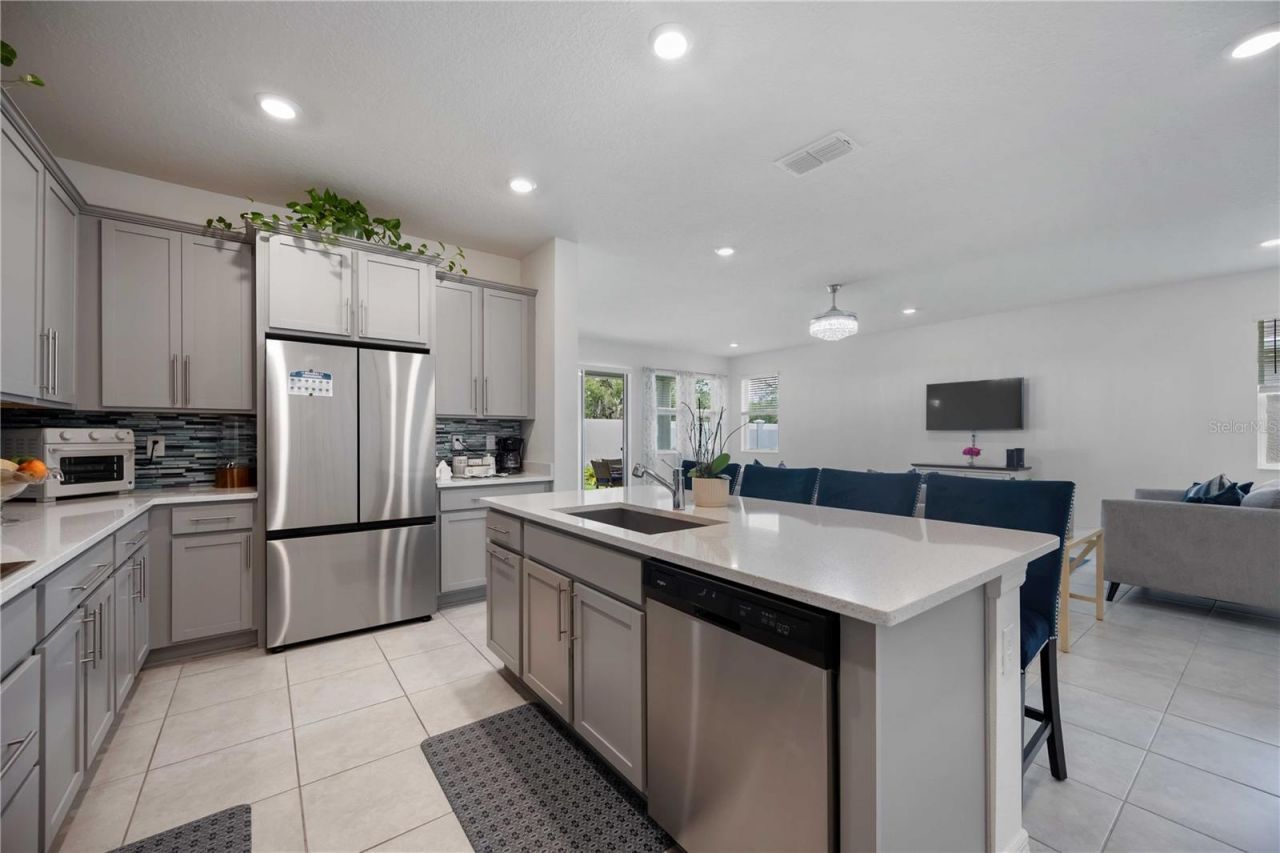 3419 74th Avenue Circle E, Sarasota, FL 34243 Photo