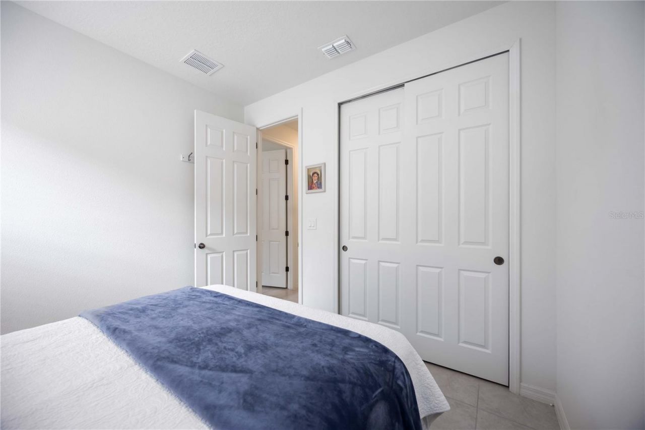 3419 74th Avenue Circle E, Sarasota, FL 34243 Photo