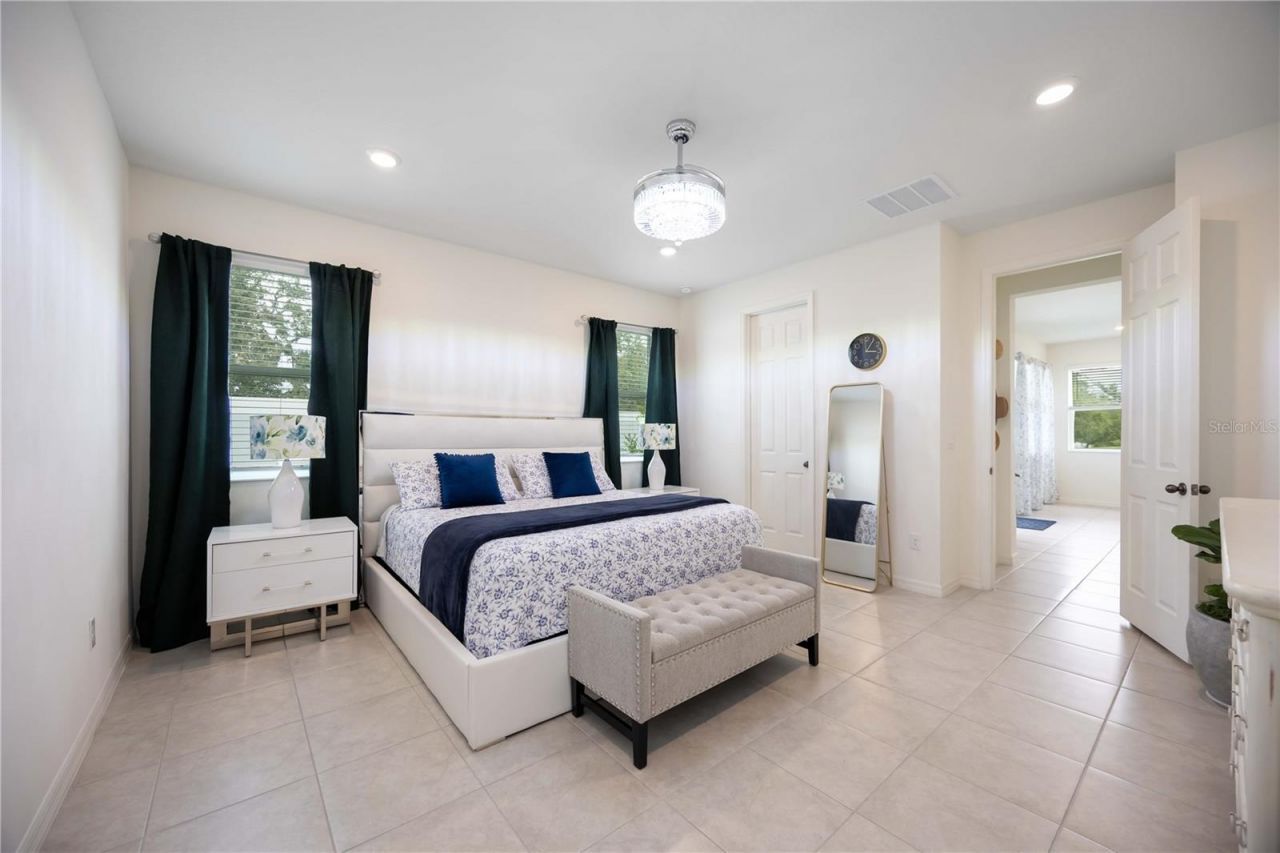 3419 74th Avenue Circle E, Sarasota, FL 34243 Photo