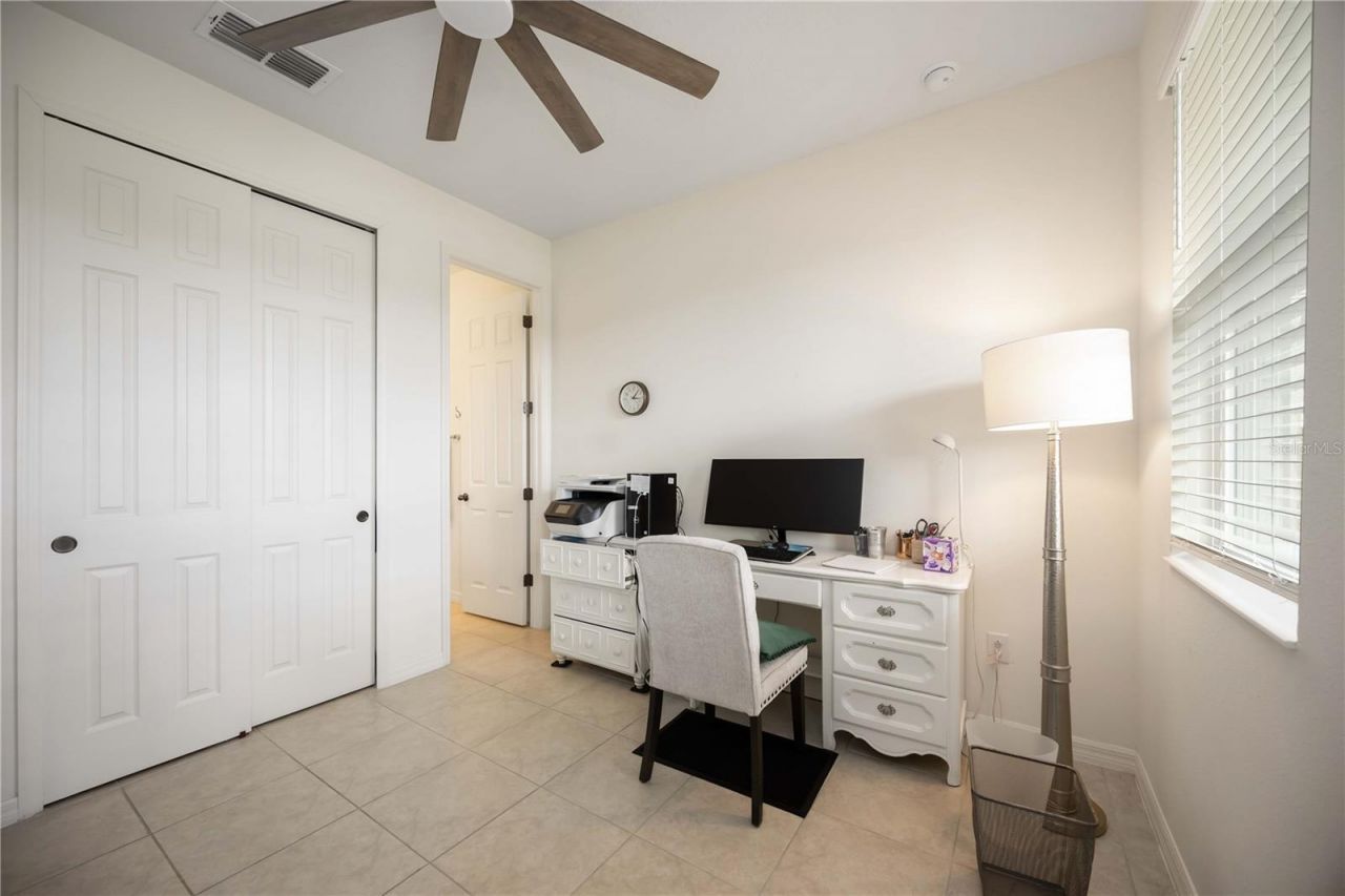 3419 74th Avenue Circle E, Sarasota, FL 34243 Photo