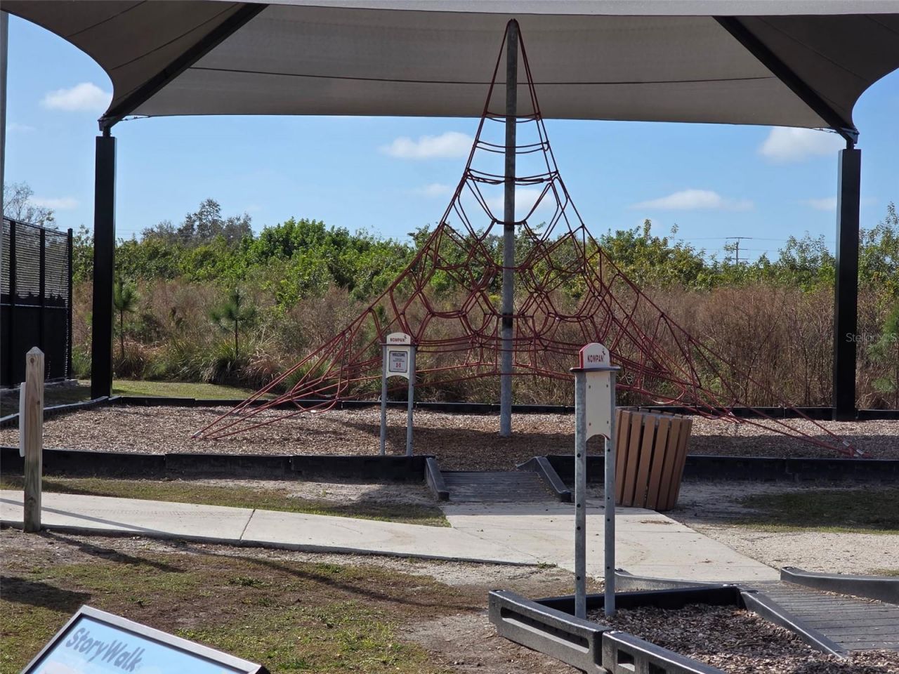 3419 74th Avenue Circle E, Sarasota, FL 34243 Photo