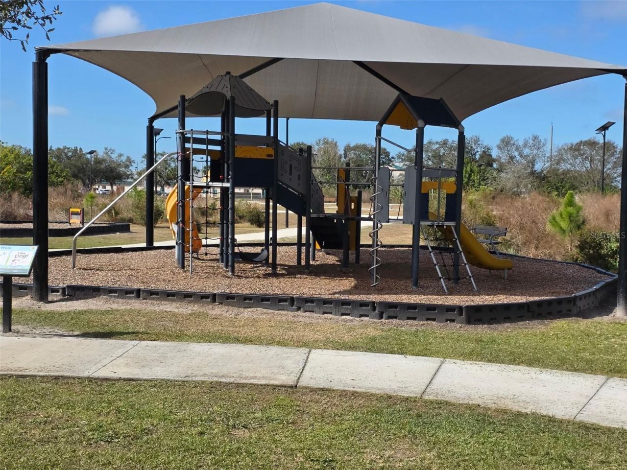 3419 74th Avenue Circle E, Sarasota, FL 34243 Photo