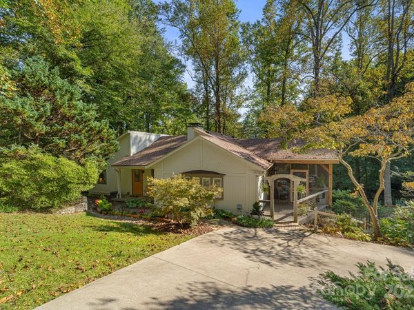 23 Shelby Drive, Asheville, NC 28803