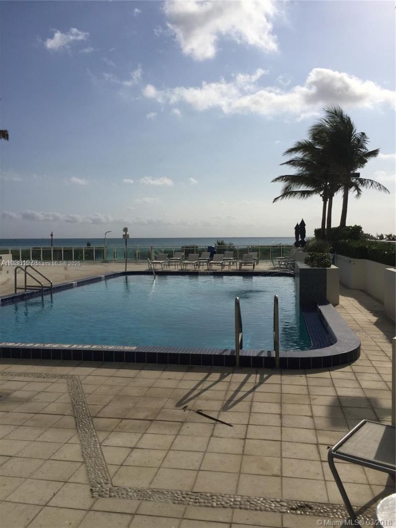 6917 Collins Ave, Unit 912, Miami Beach, FL 33141 Photo