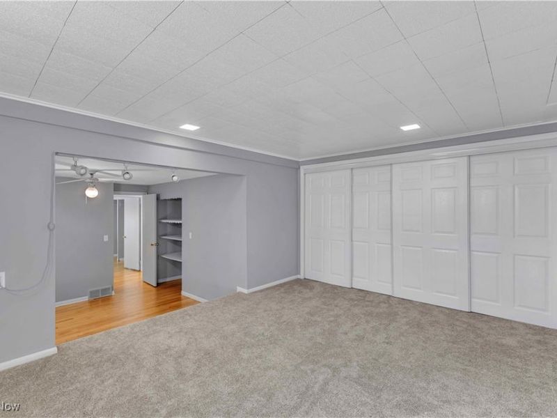 4283 Holl Avenue, Sheffield Lake, OH 44054 Photo 26