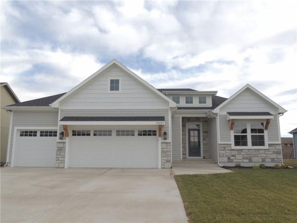 32283 W 165th Street, Gardner, KS 66030