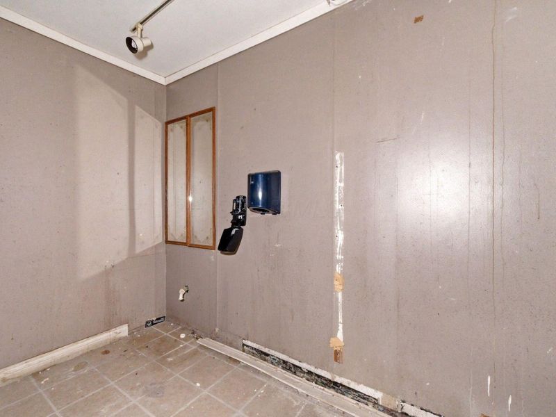 1338-1342 W Broad Street, Columbus, OH 43222 Photo 32