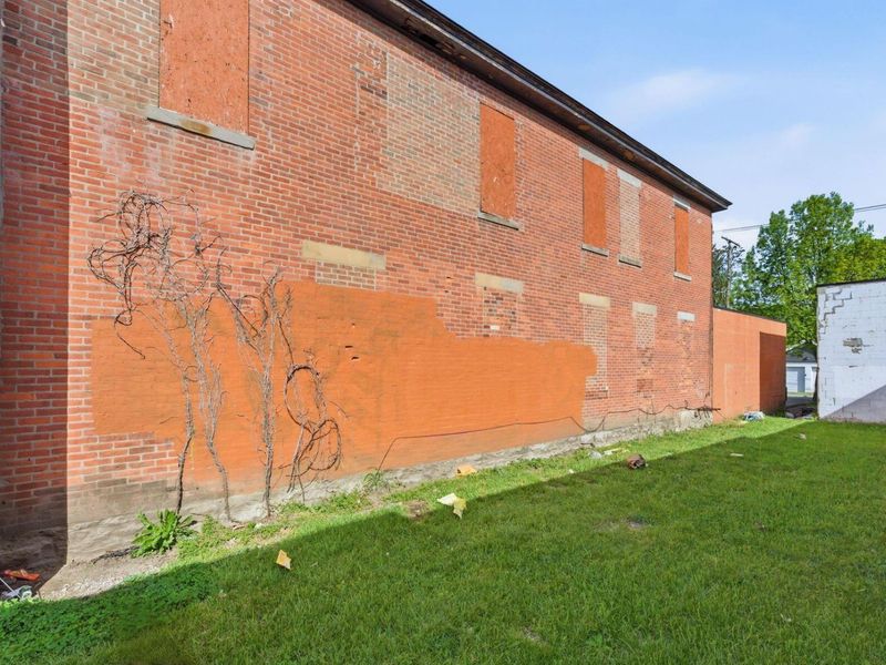 1338-1342 W Broad Street, Columbus, OH 43222 Photo 4