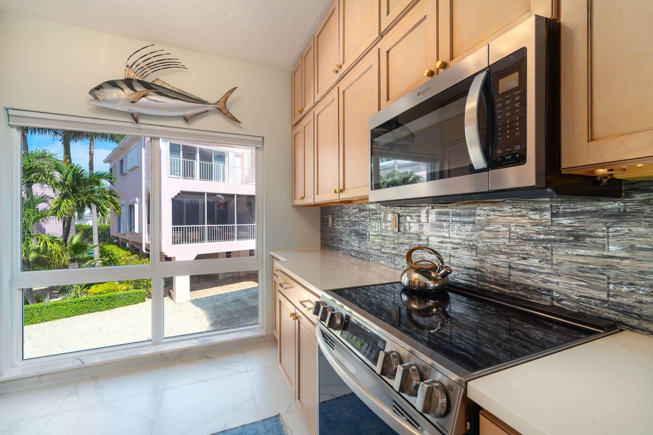 117 Coco Plum Drive, Unit C1, Marathon, FL 33050 Photo