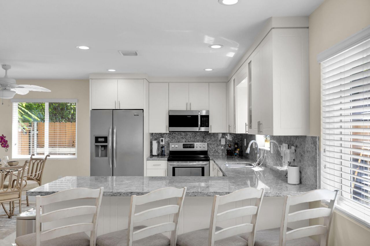 80 Le Grand Drive, Key Largo, FL 33037 Photo