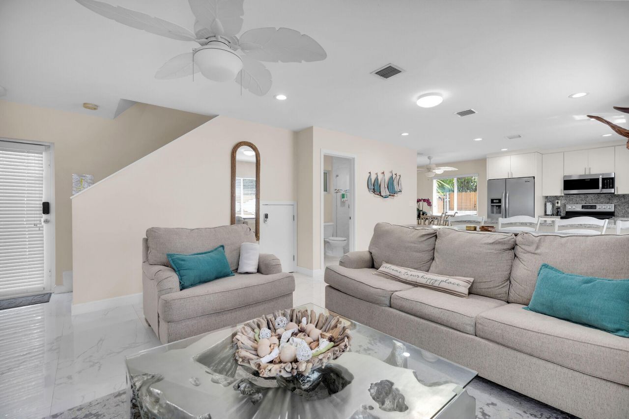 80 Le Grand Drive, Key Largo, FL 33037 Photo