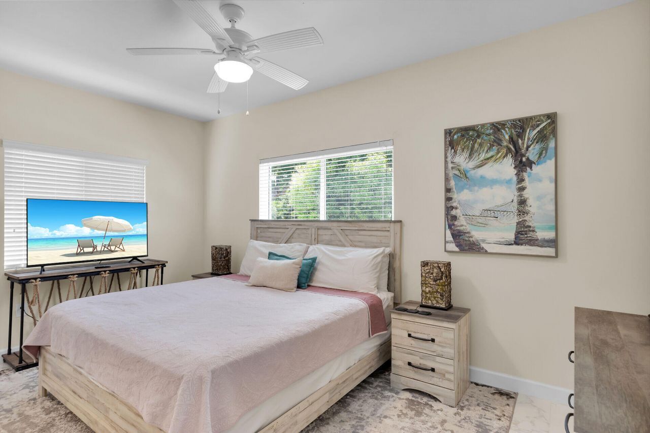 80 Le Grand Drive, Key Largo, FL 33037 Photo