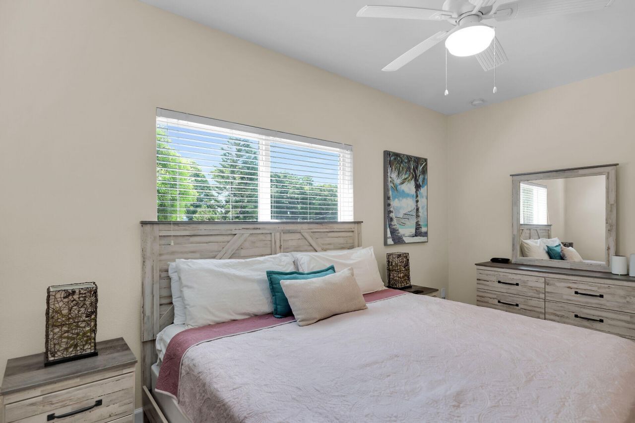 80 Le Grand Drive, Key Largo, FL 33037 Photo