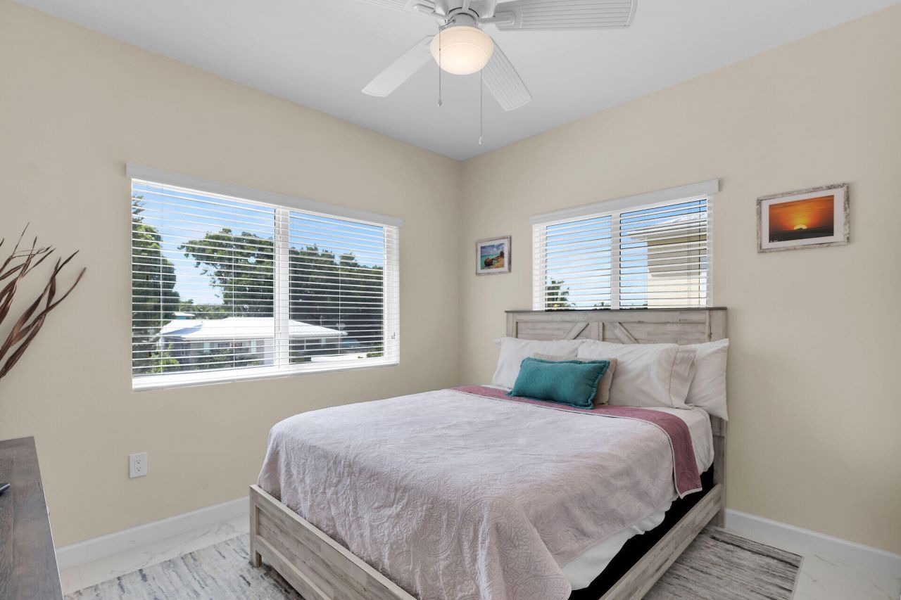 80 Le Grand Drive, Key Largo, FL 33037 Photo