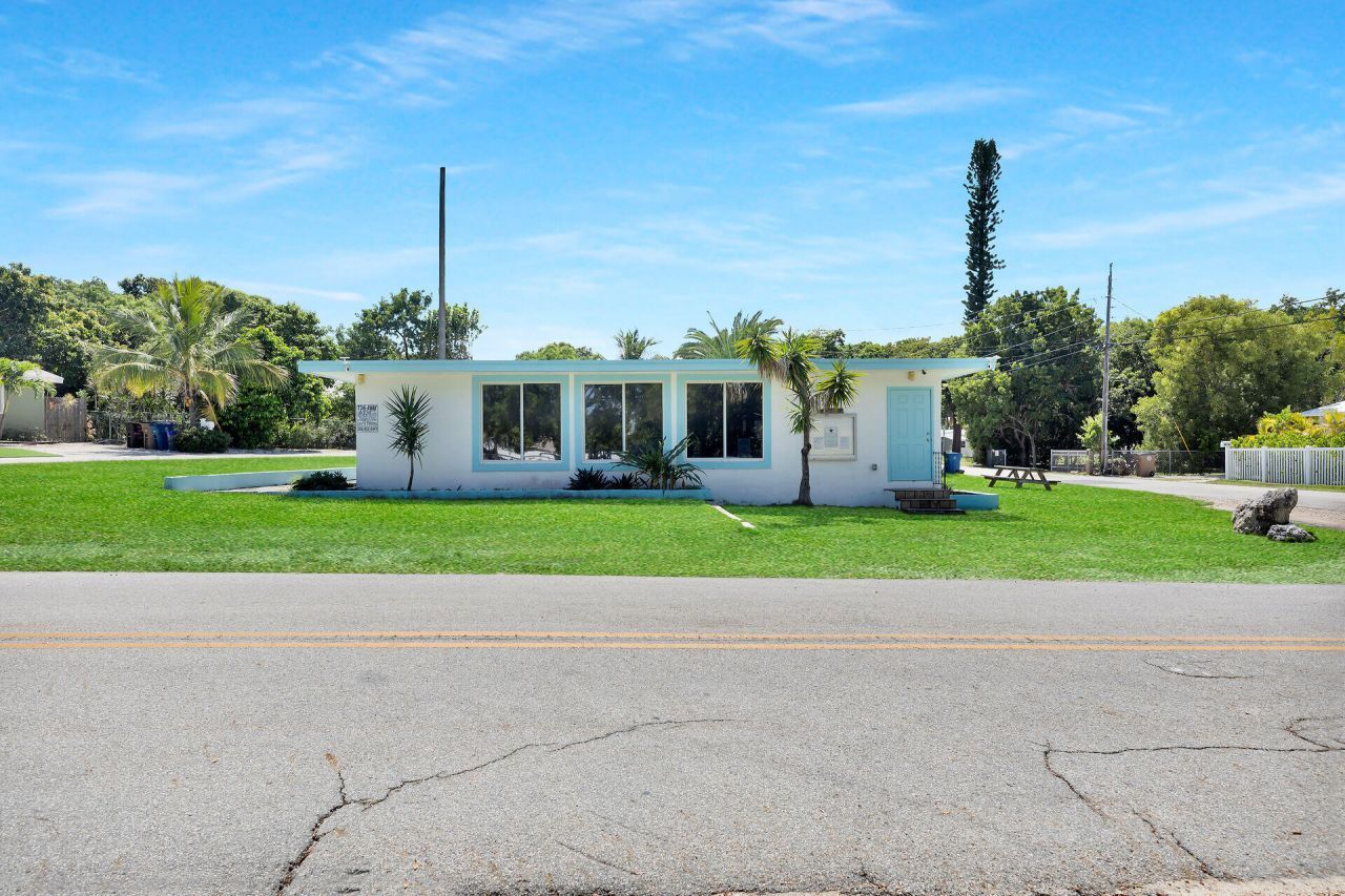 80 Le Grand Drive, Key Largo, FL 33037 Photo