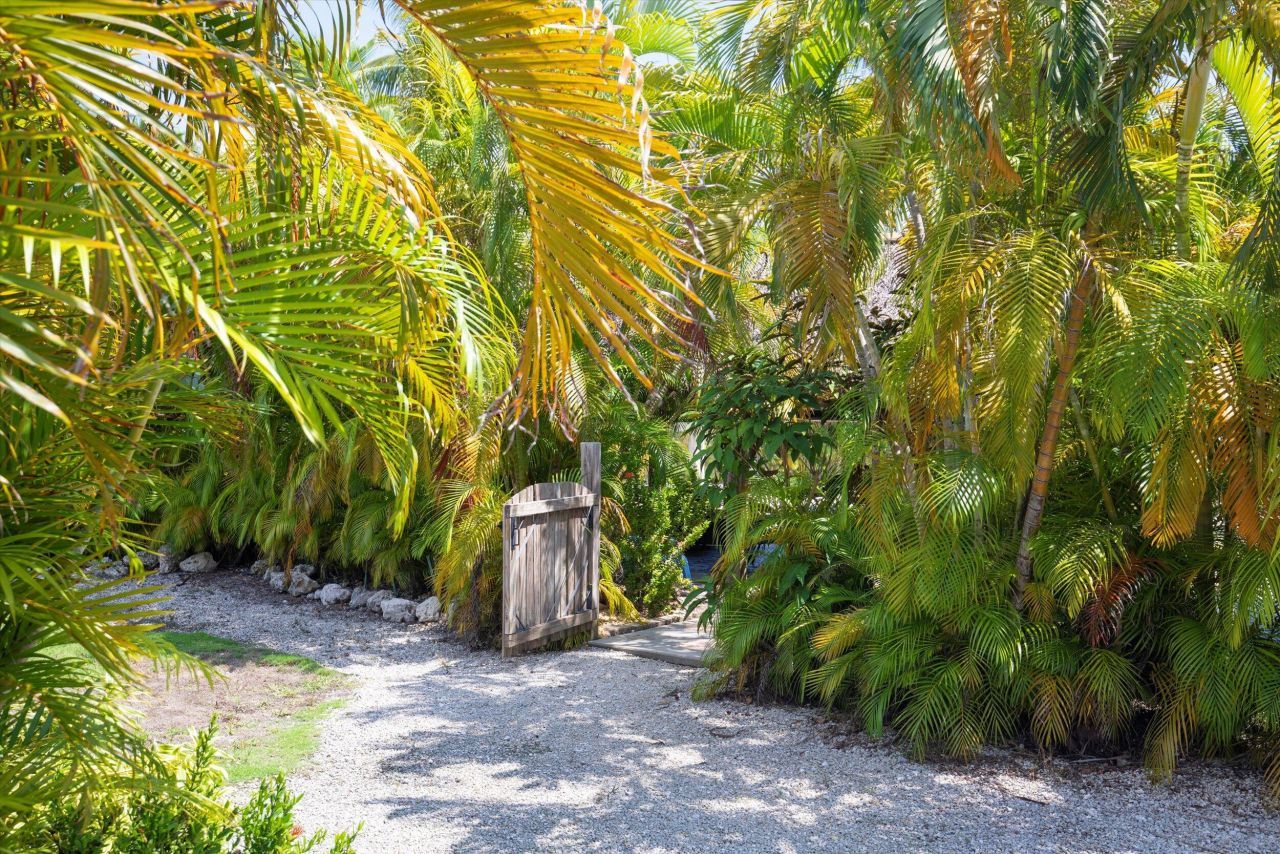 2950 Overseas Highway, Lot #24, Saddle Bunch, FL 33040 Photo