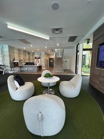 8201 NW 41st St, Unit D-407, Doral, FL 33166 Photo