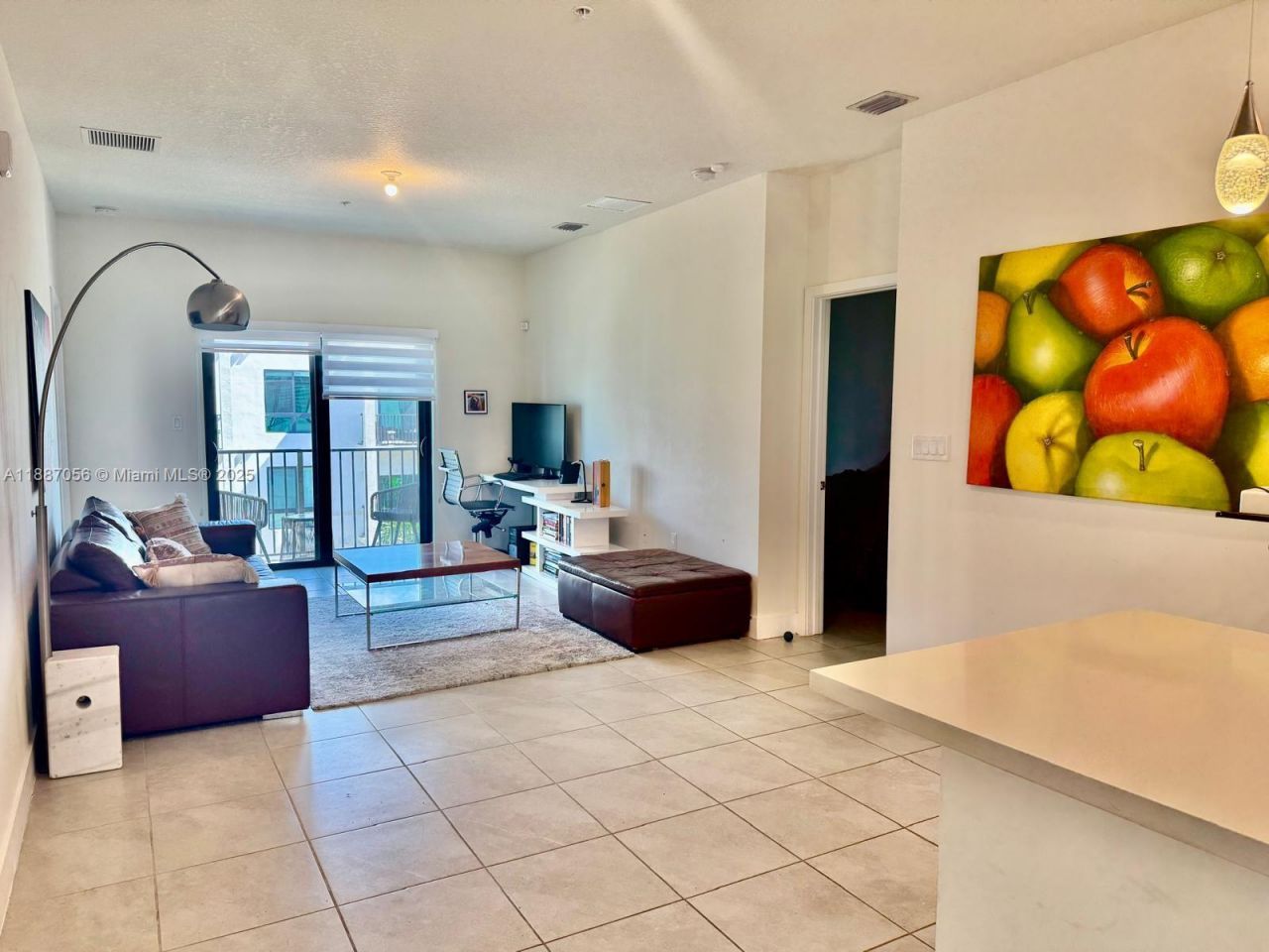 8201 NW 41st St, Unit D-407, Doral, FL 33166 Photo