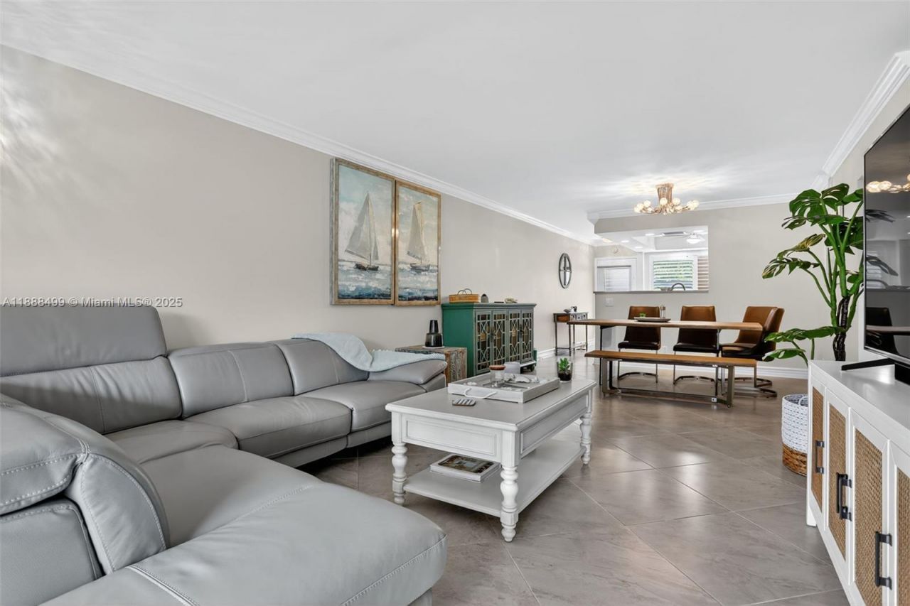 2301 Lucaya Ln, Unit D3, Coconut Creek, FL 33066 Photo