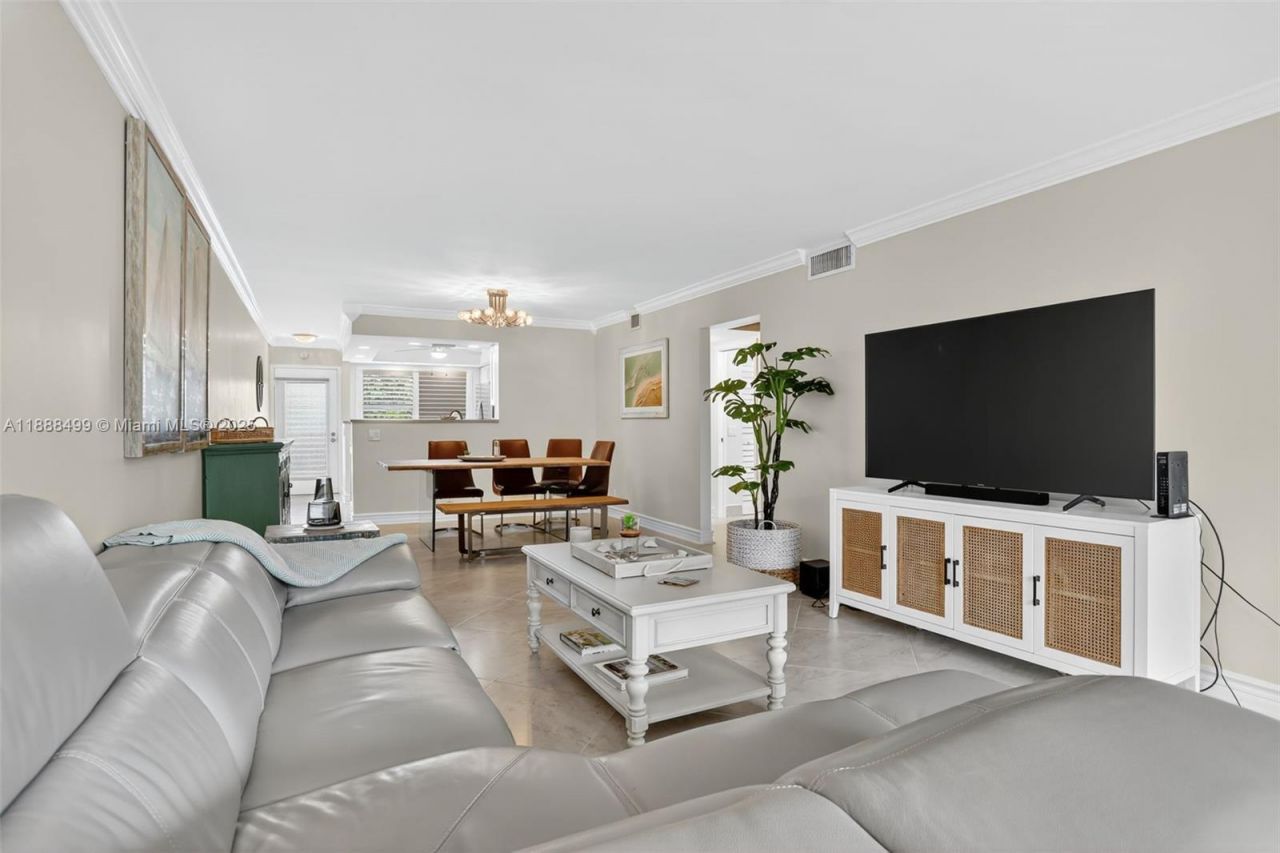 2301 Lucaya Ln, Unit D3, Coconut Creek, FL 33066 Photo