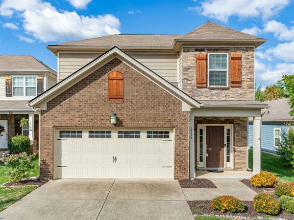 2506 Walpole Ln, Columbia, TN 38401