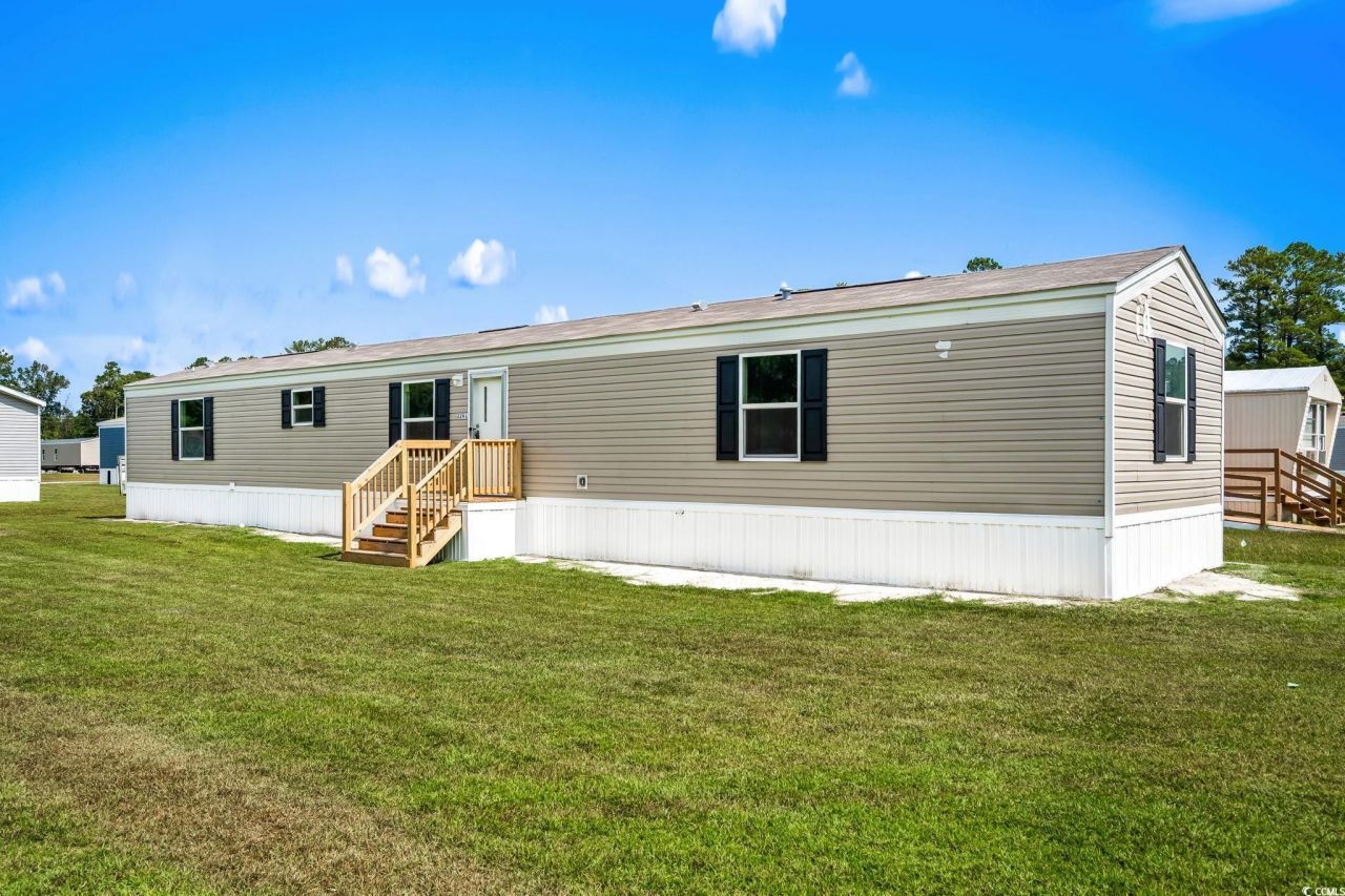 2291 Leopard Ct. Photo 2