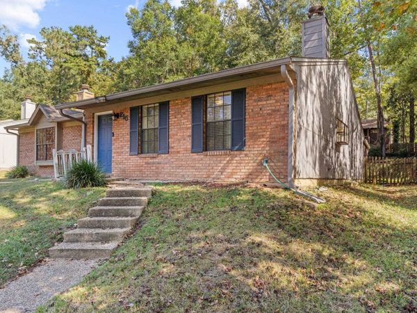 215 W Whetherbine Way, Tallahassee, FL 32301