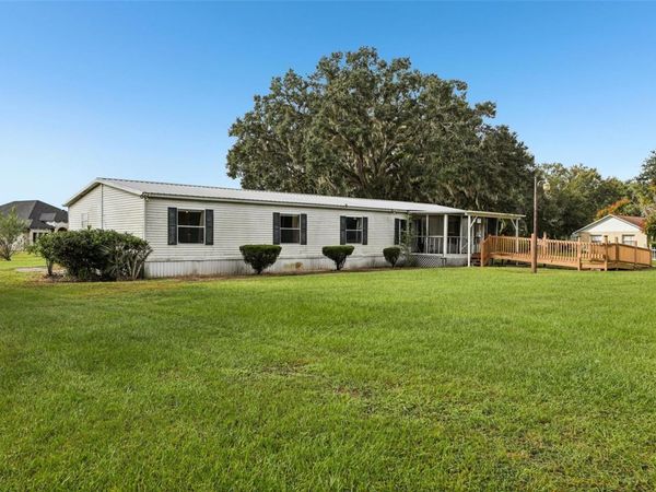 1832 JONES DRIVE, LEESBURG, FL 34748