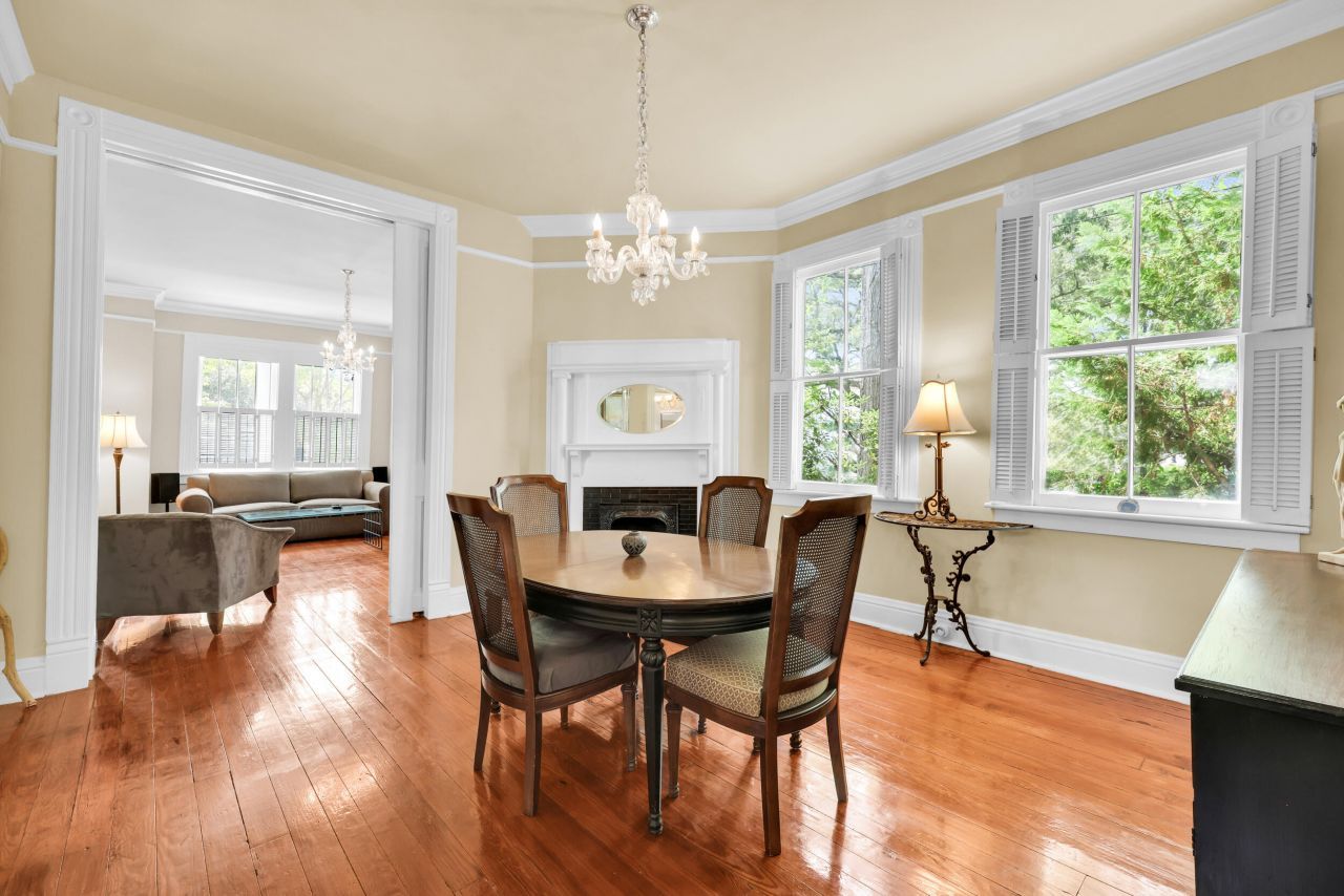 12 John Street Photo 11