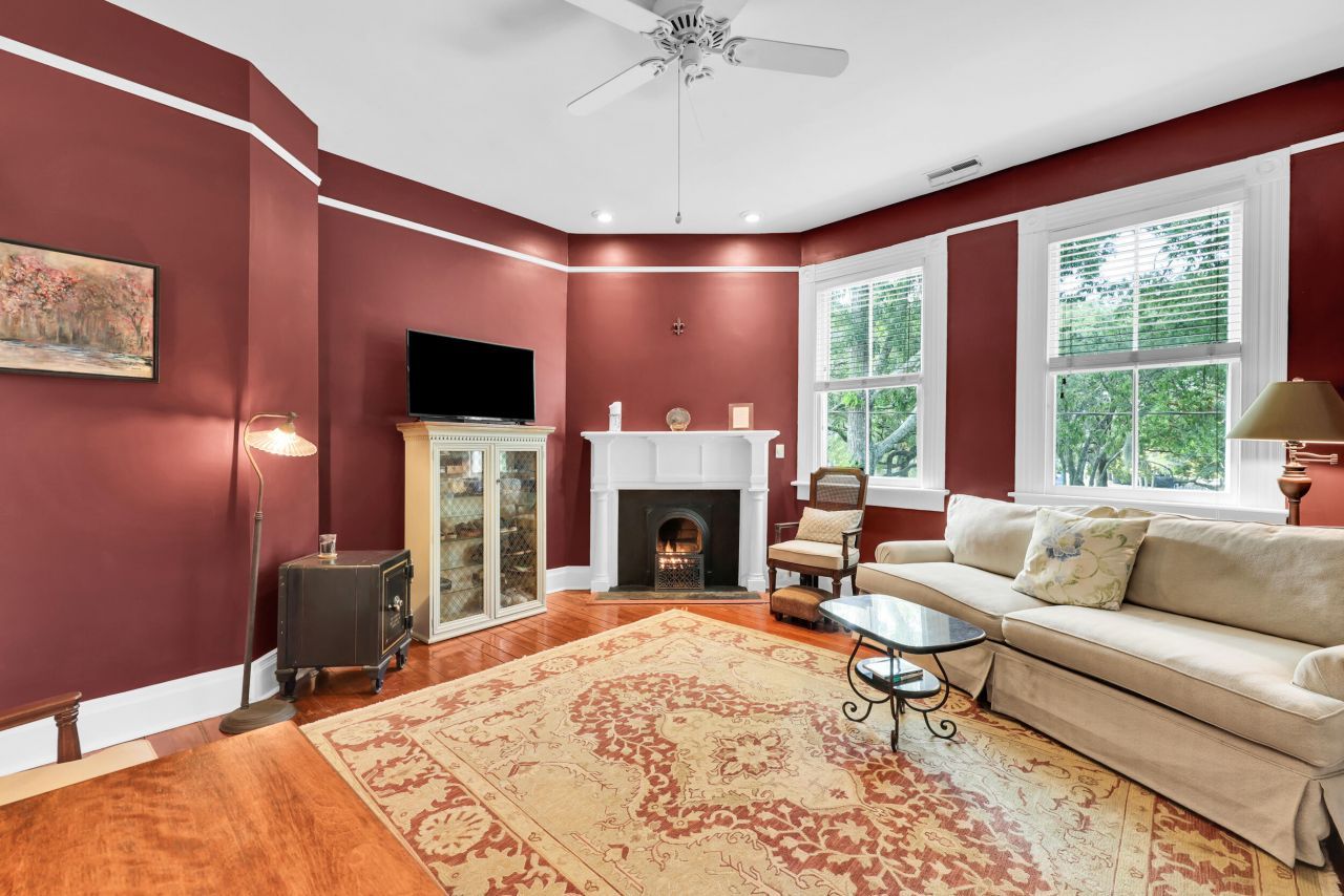 12 John Street Photo 23