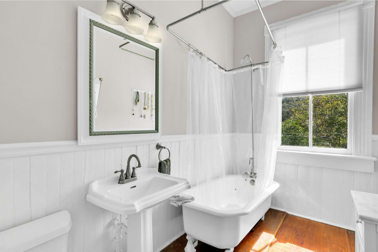 12 John Street Photo 28