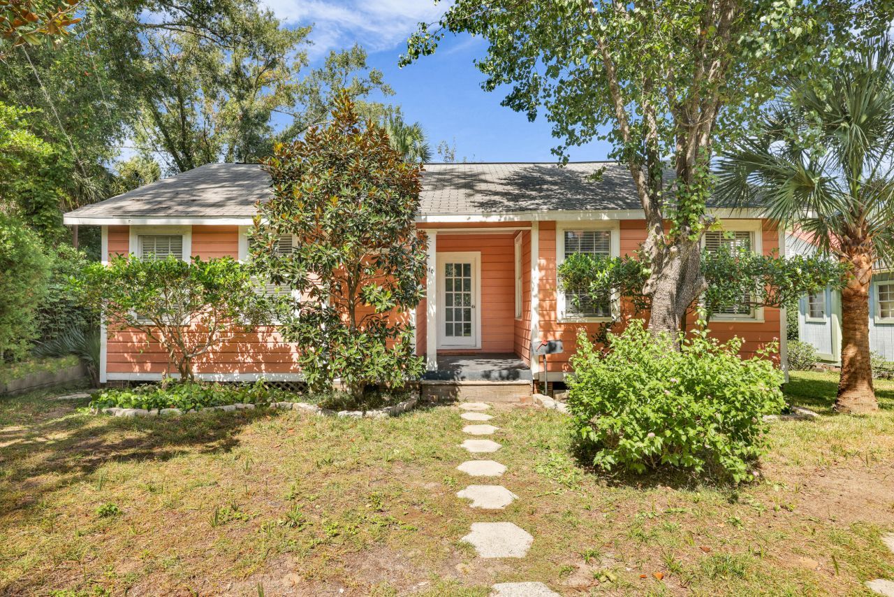 12 John Street Photo 41